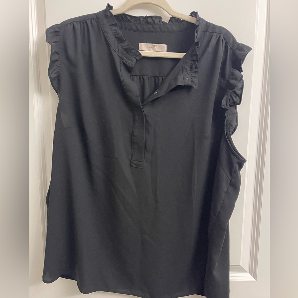 Loft Plus black sleeveless blouse